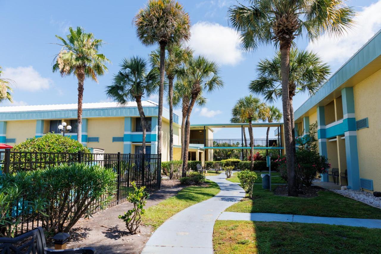 Garnet Inn & Suites, Orlando Exterior photo